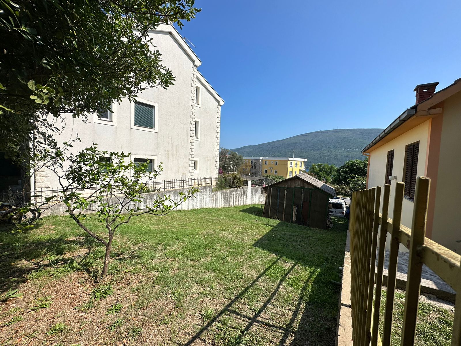 Image of House - 3 Bedrooms - 2 Bathrooms for Sale in Herceg-Novi-Djenovici-Montenegro, Image 4
